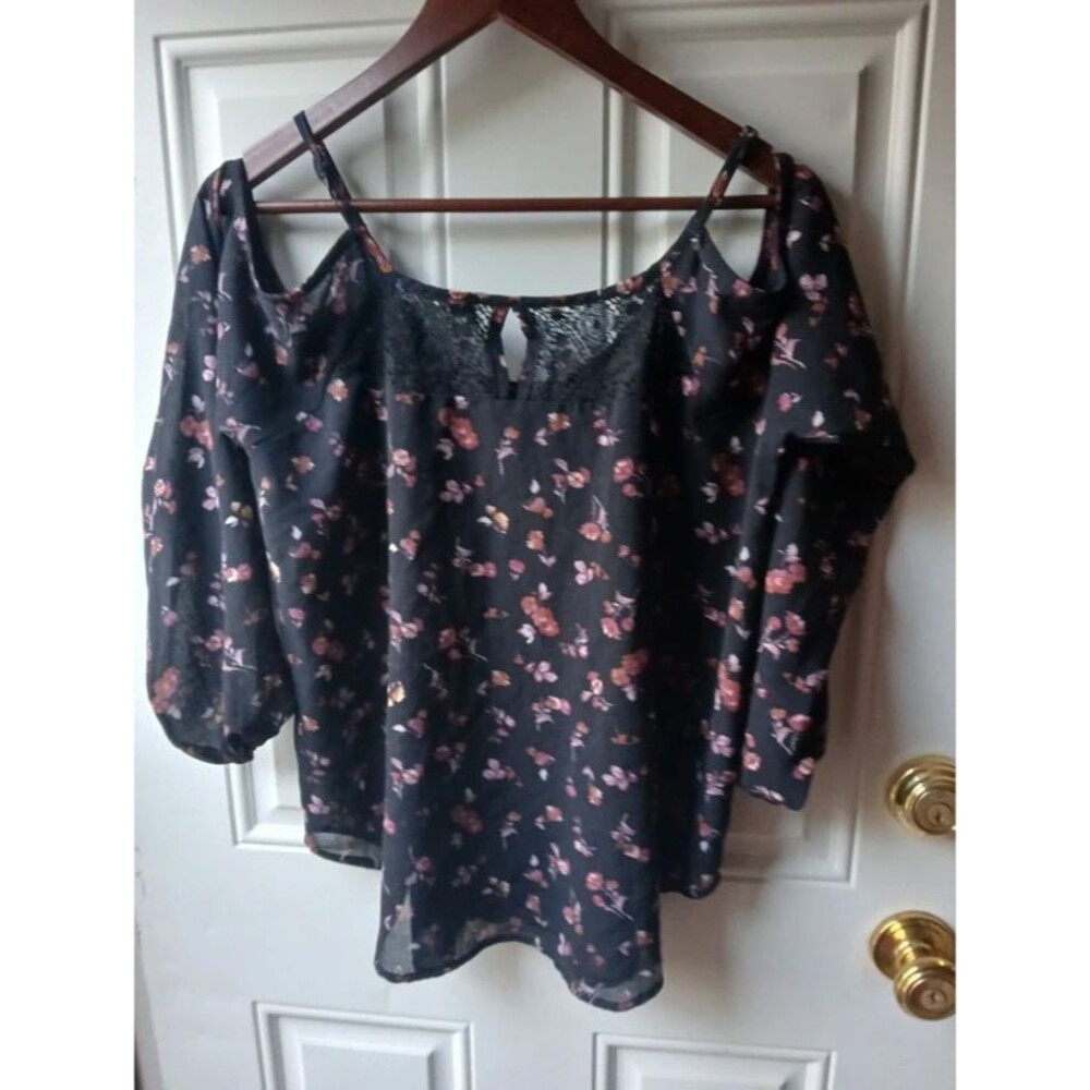 Rewind Black Tank with Pink Floral Embroidery Women's Medium